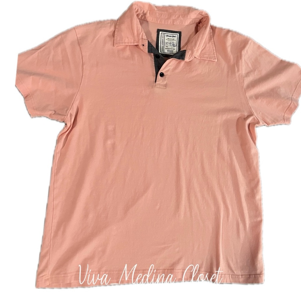 SOLD on ebay. Alexander Julian Light Salmon Men’s Polo 👕